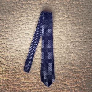 Hugo Boss silk tie